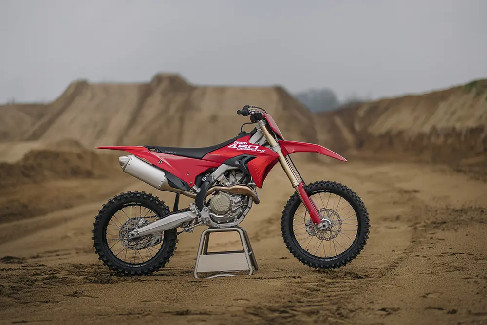 /katalog-motocykli/Ducati Desmo 450