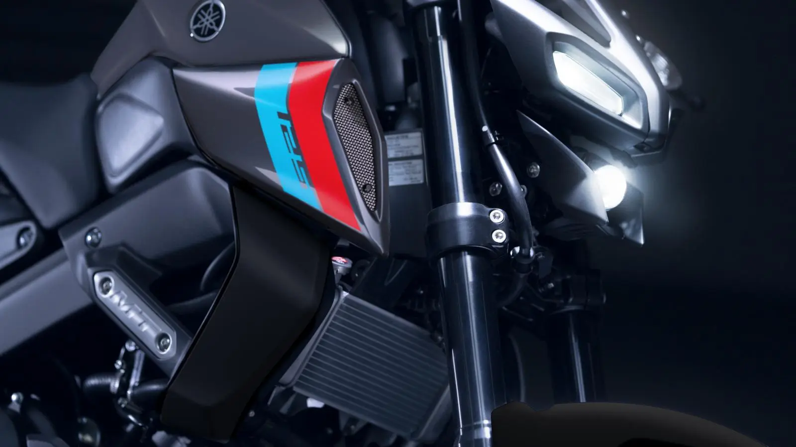 Faróis de LED Yamaha MT125